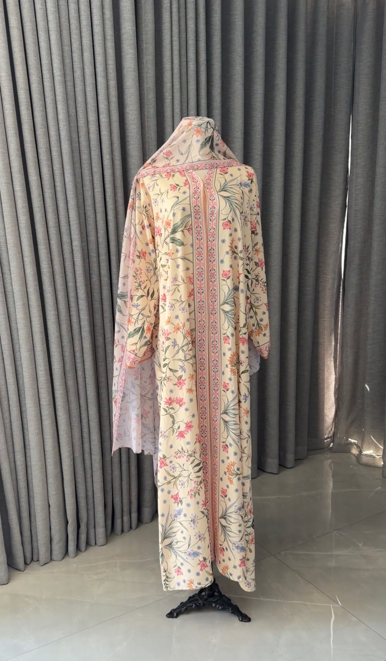 Cream Small Floral Abayah