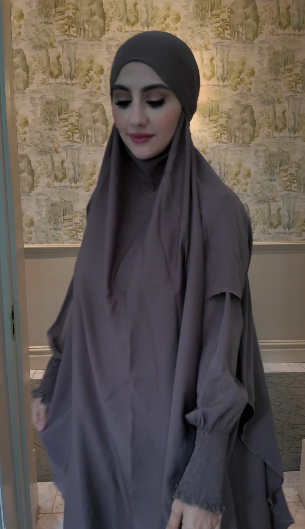Light Brown Nada fabric Jilbab with long sleeve inner