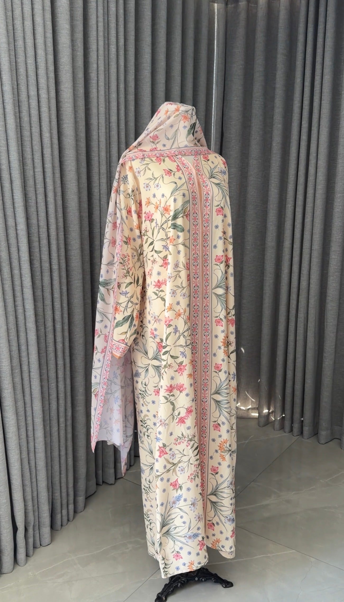 Cream Small Floral Abayah