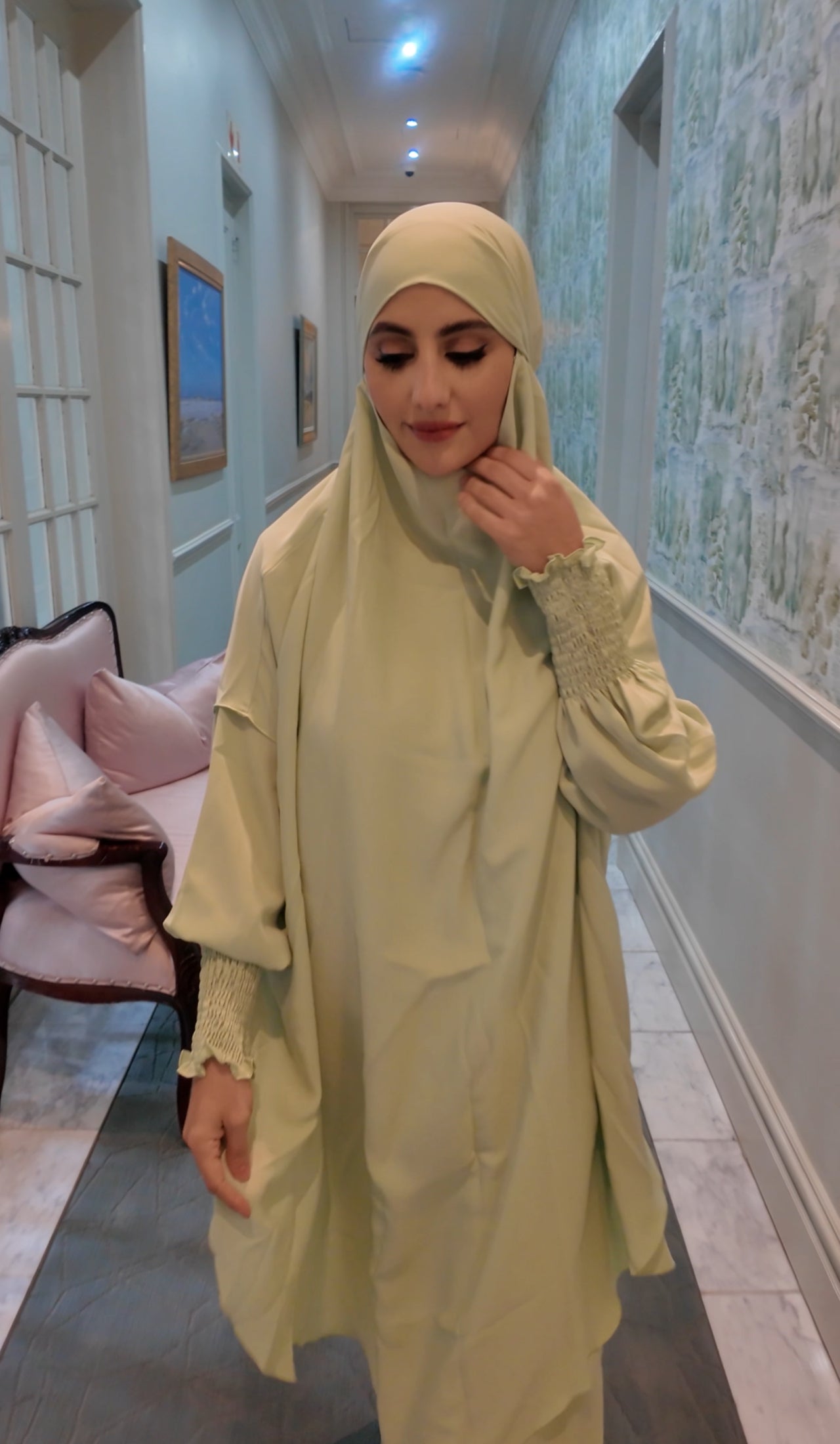 Bright Green Nada fabric Jilbab with long sleeve inner