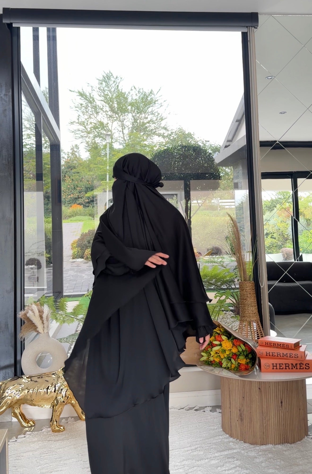 Black hareer Khimar or jilbaab