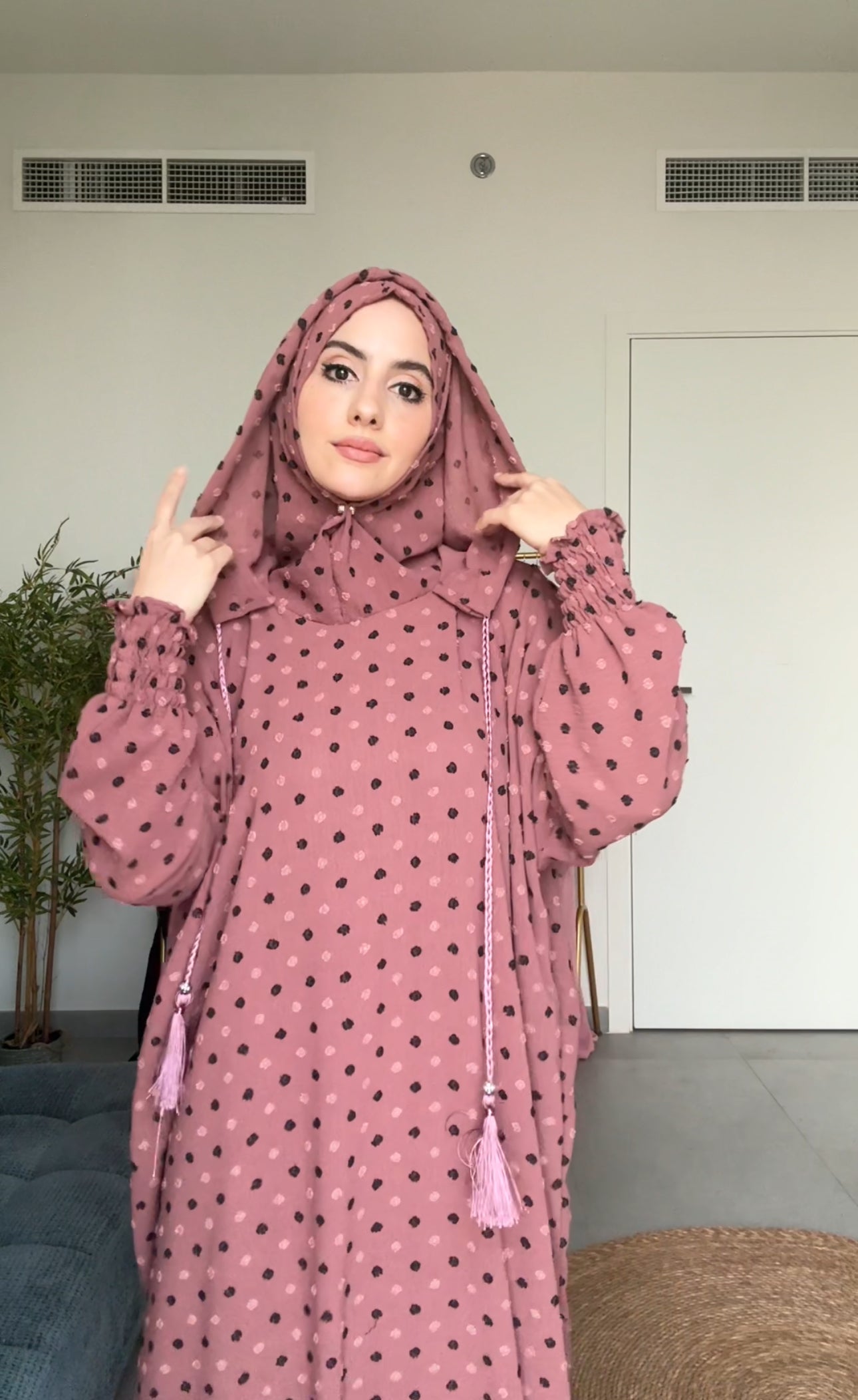Charisma Coral burqa with black dots