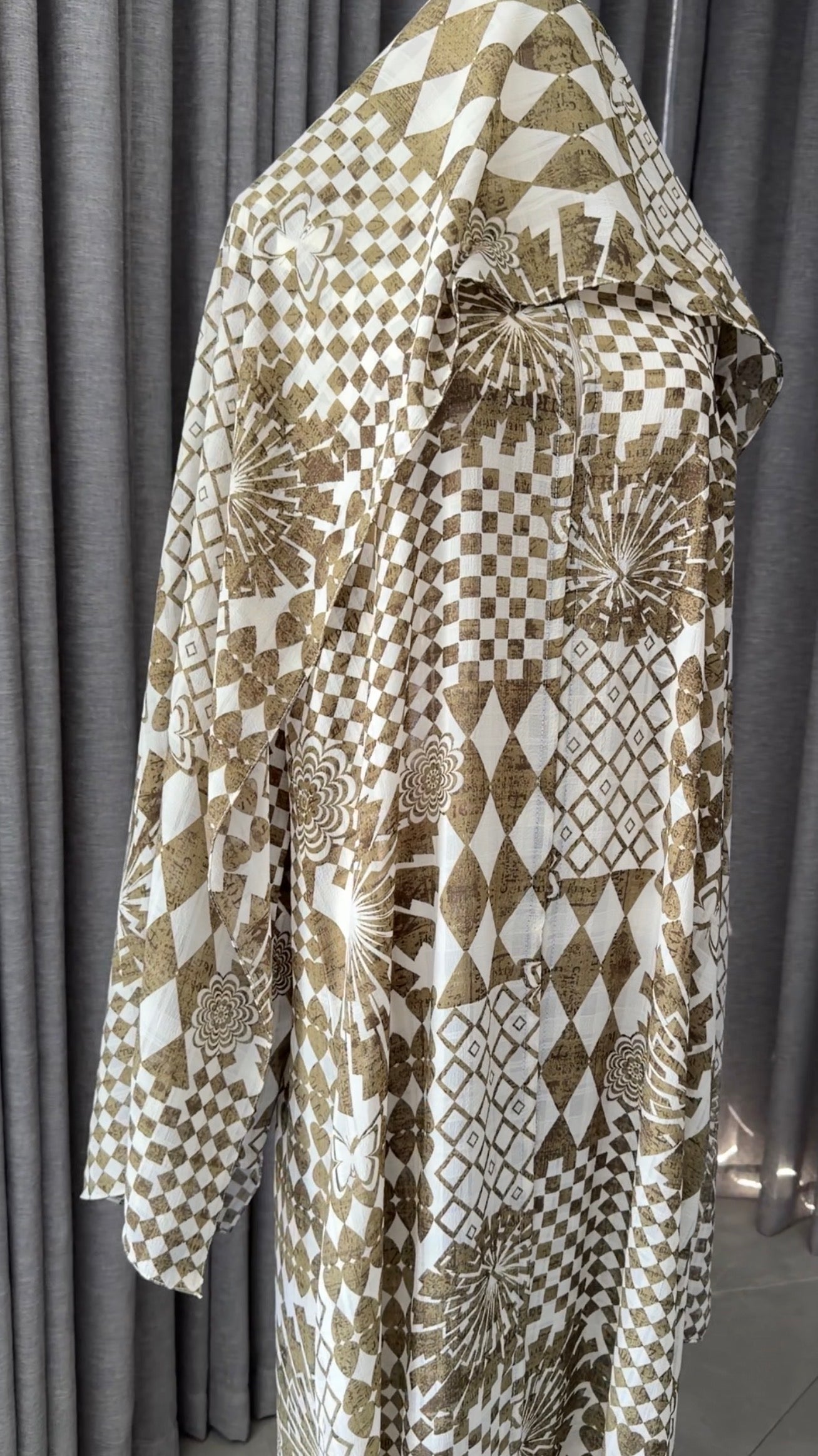 Army Green Geometric Abayah