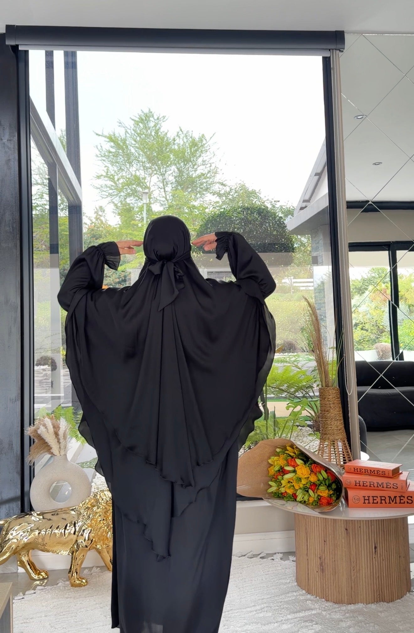Black hareer Khimar or jilbaab