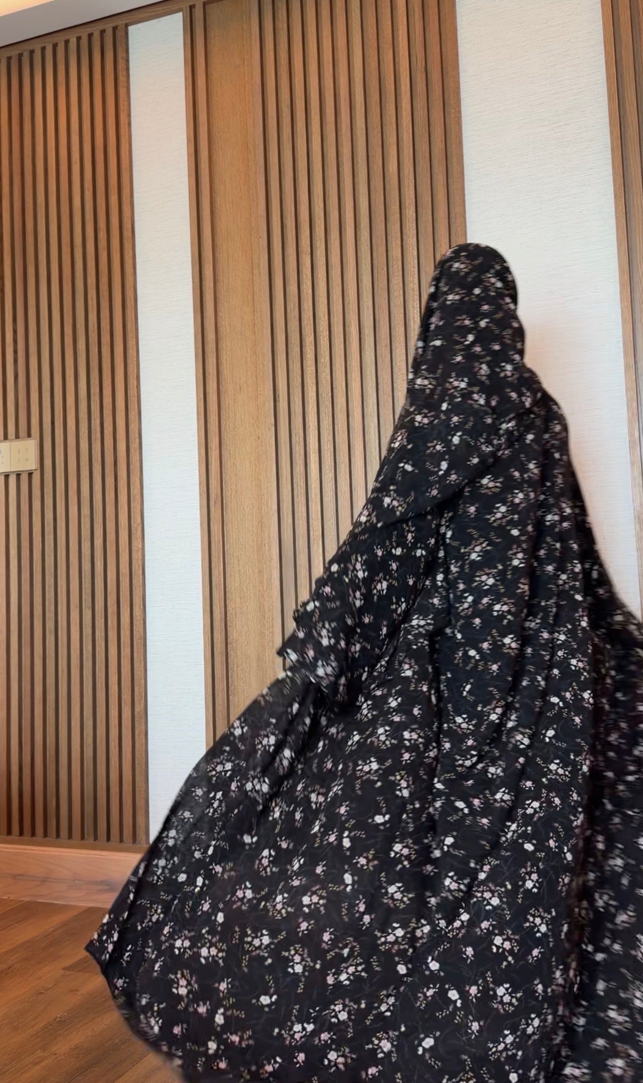 Black printed abayah