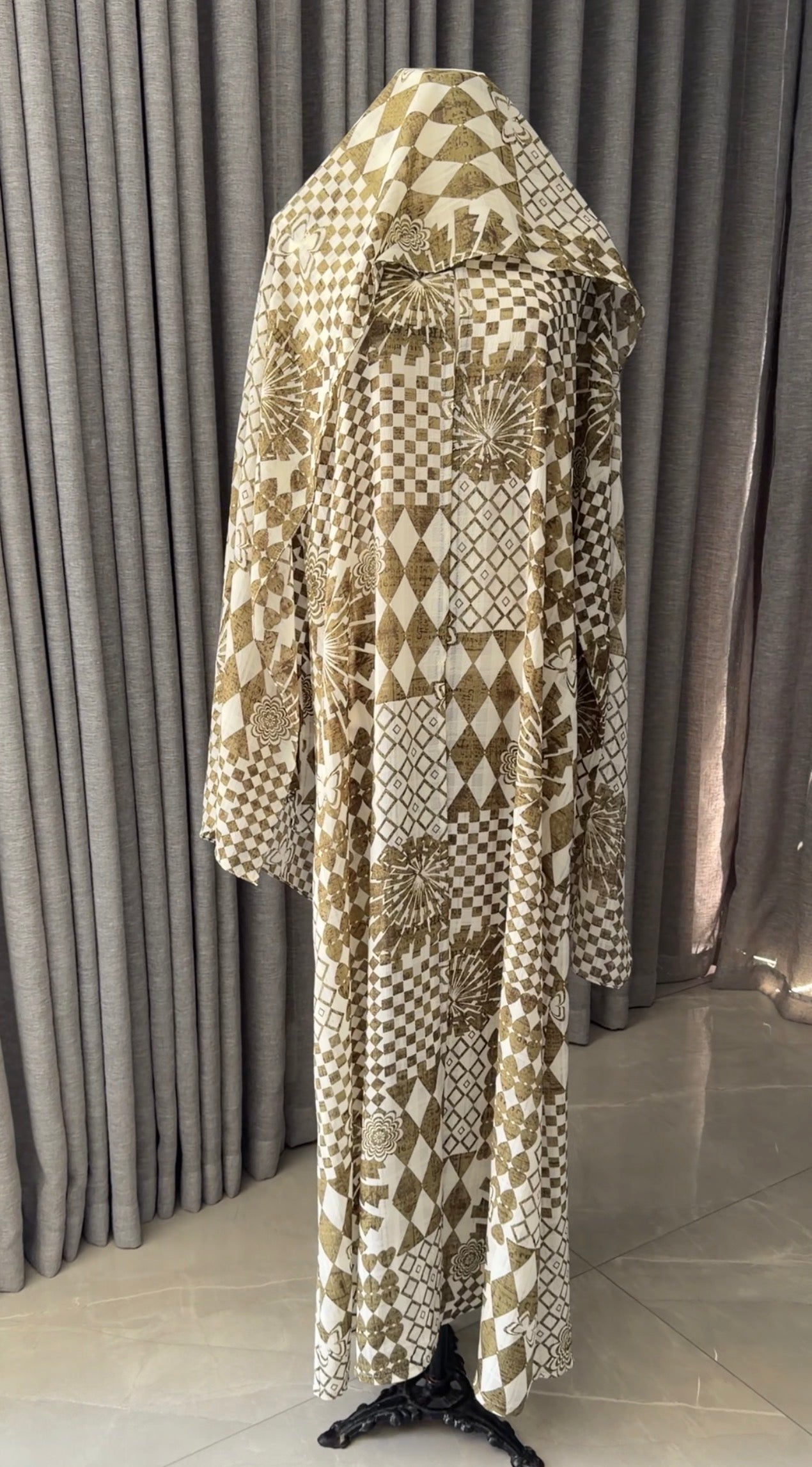 Army Green Geometric Abayah