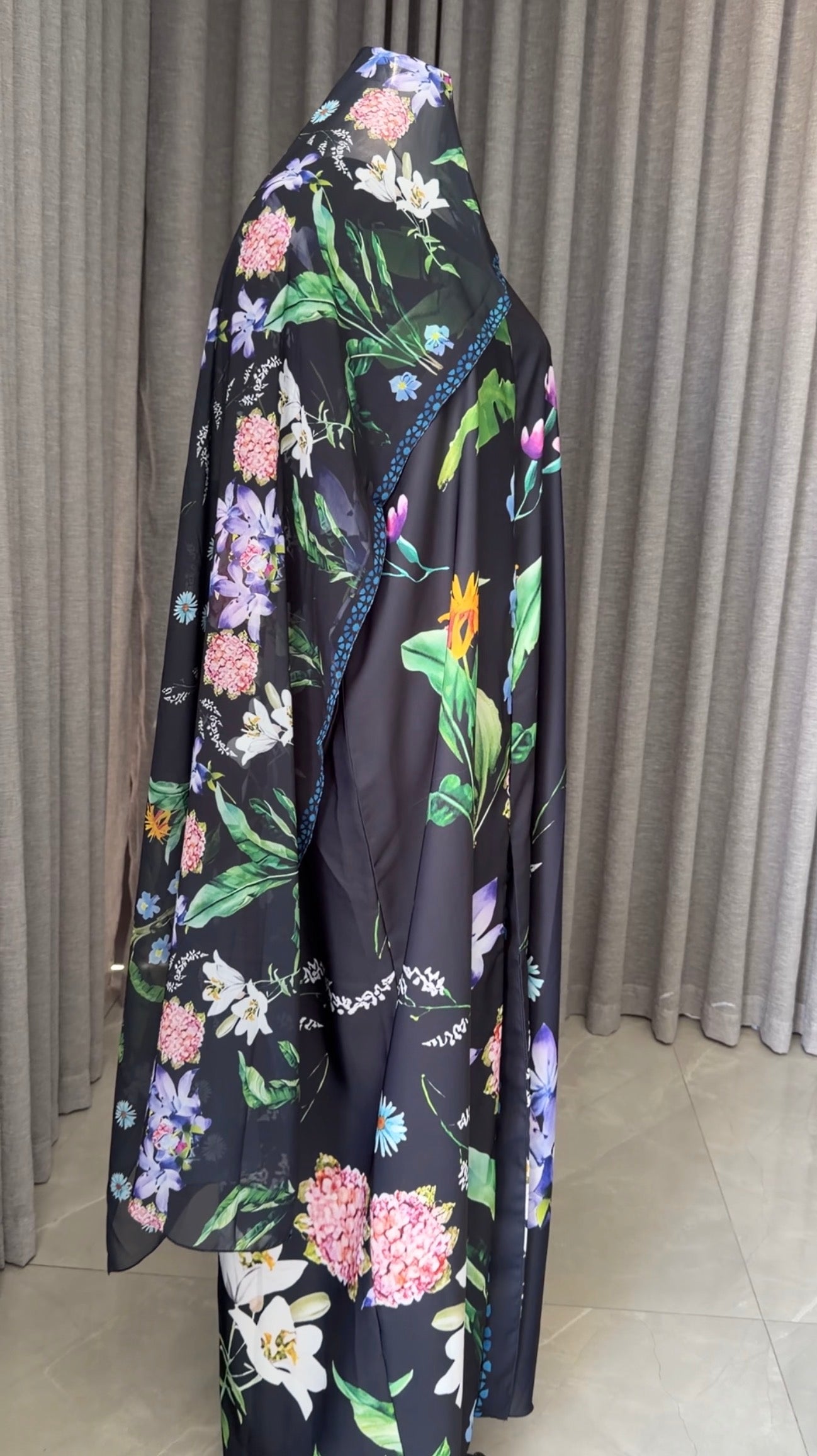 Black Floral Abayah