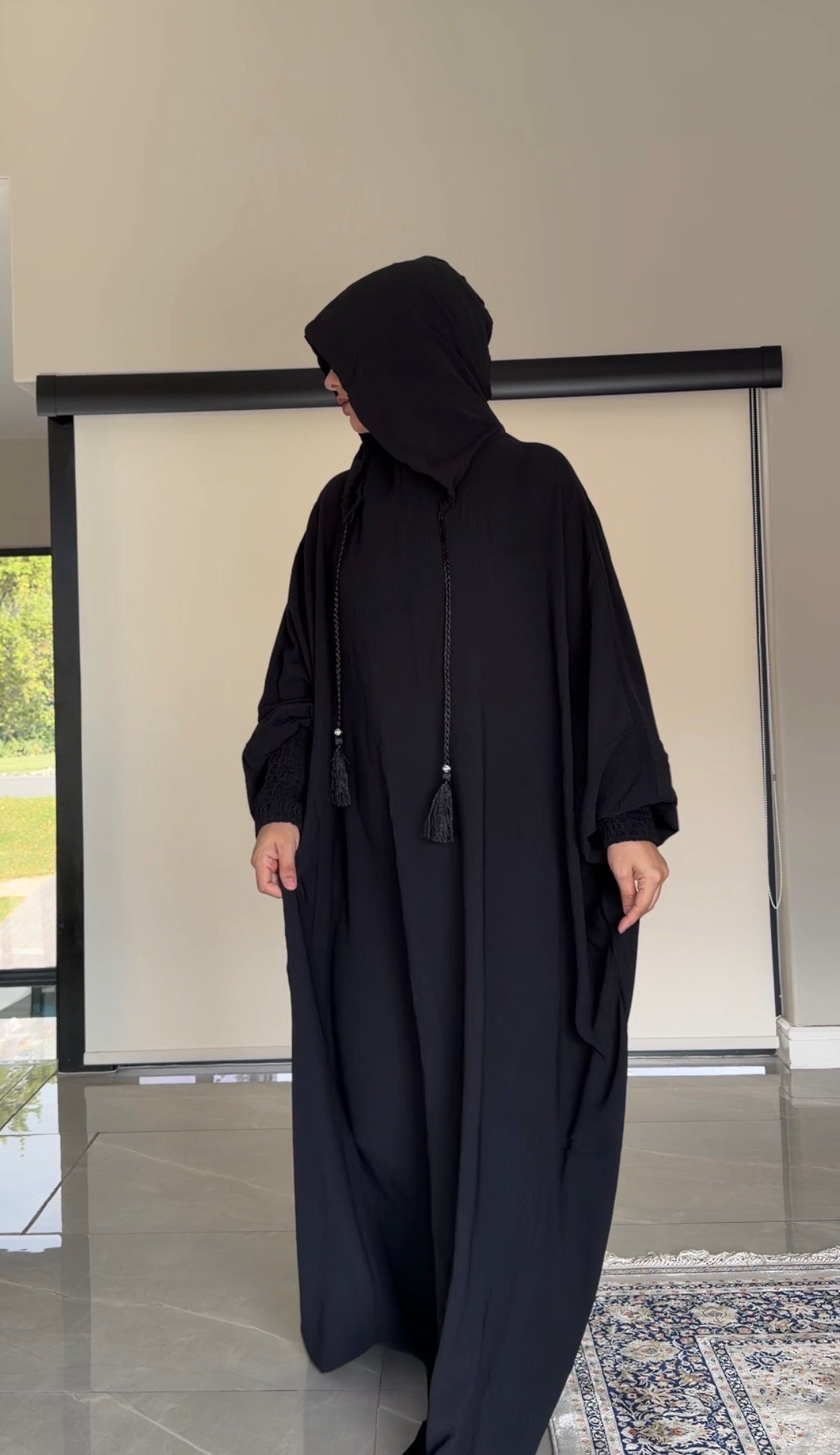Black burqa without dots