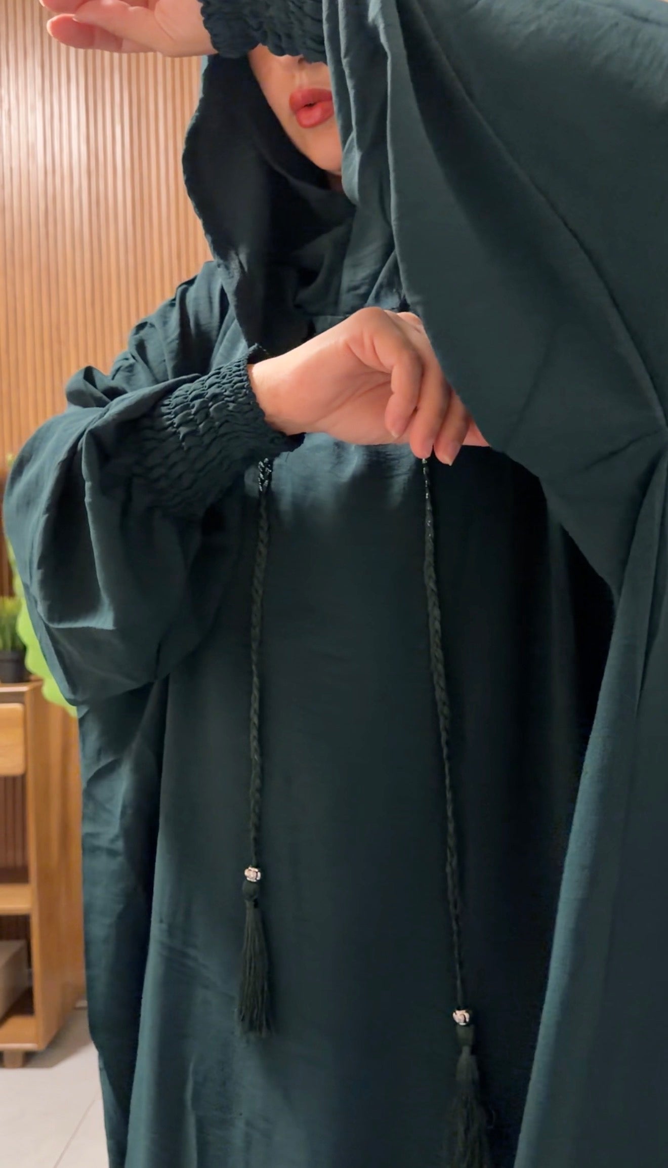 Green burqa with no dots