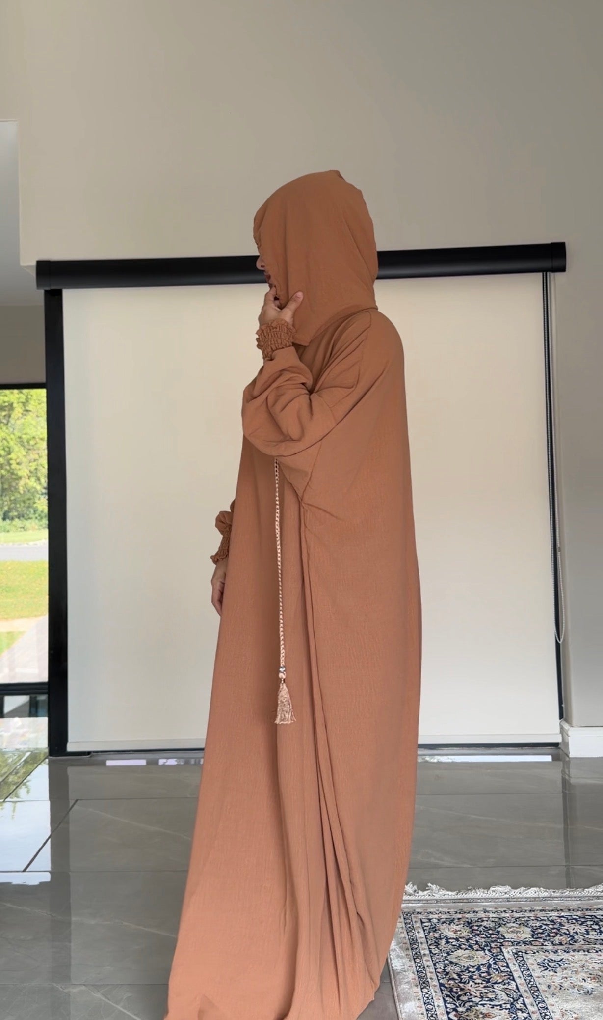 Brown burqa without dots