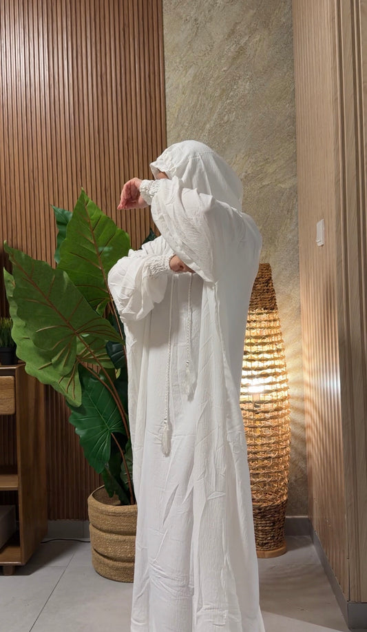 White burqa with no dots