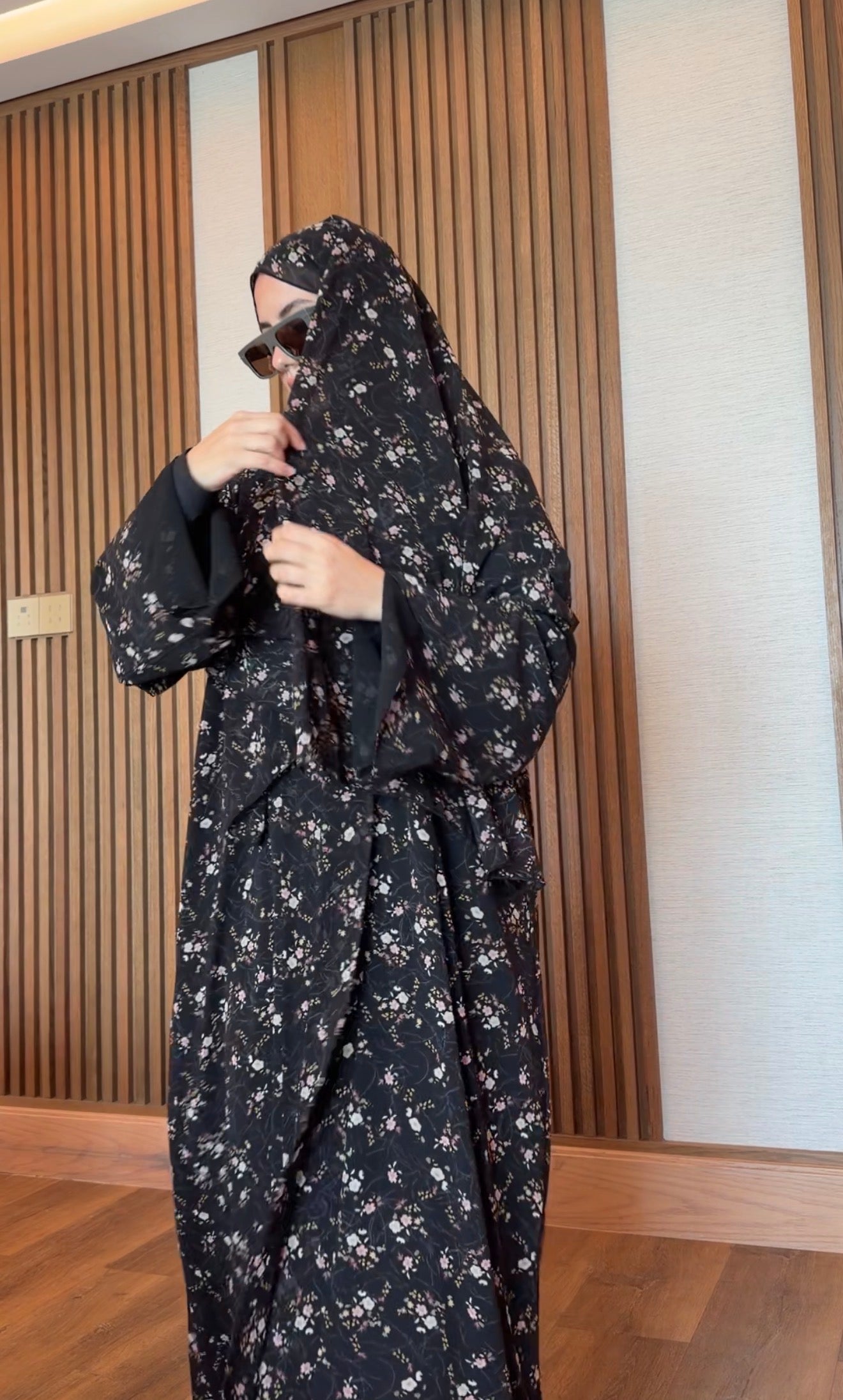 Black printed abayah