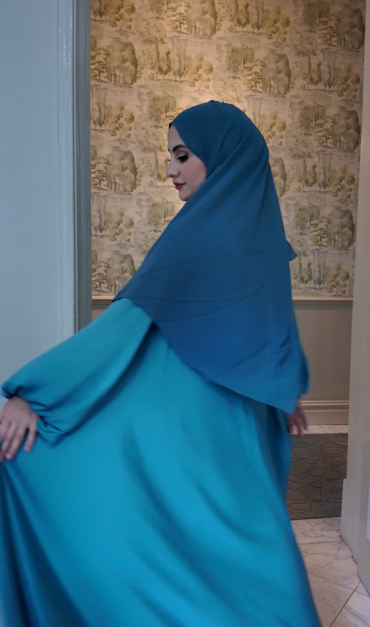Turquoise flow Abayah with attached hijab