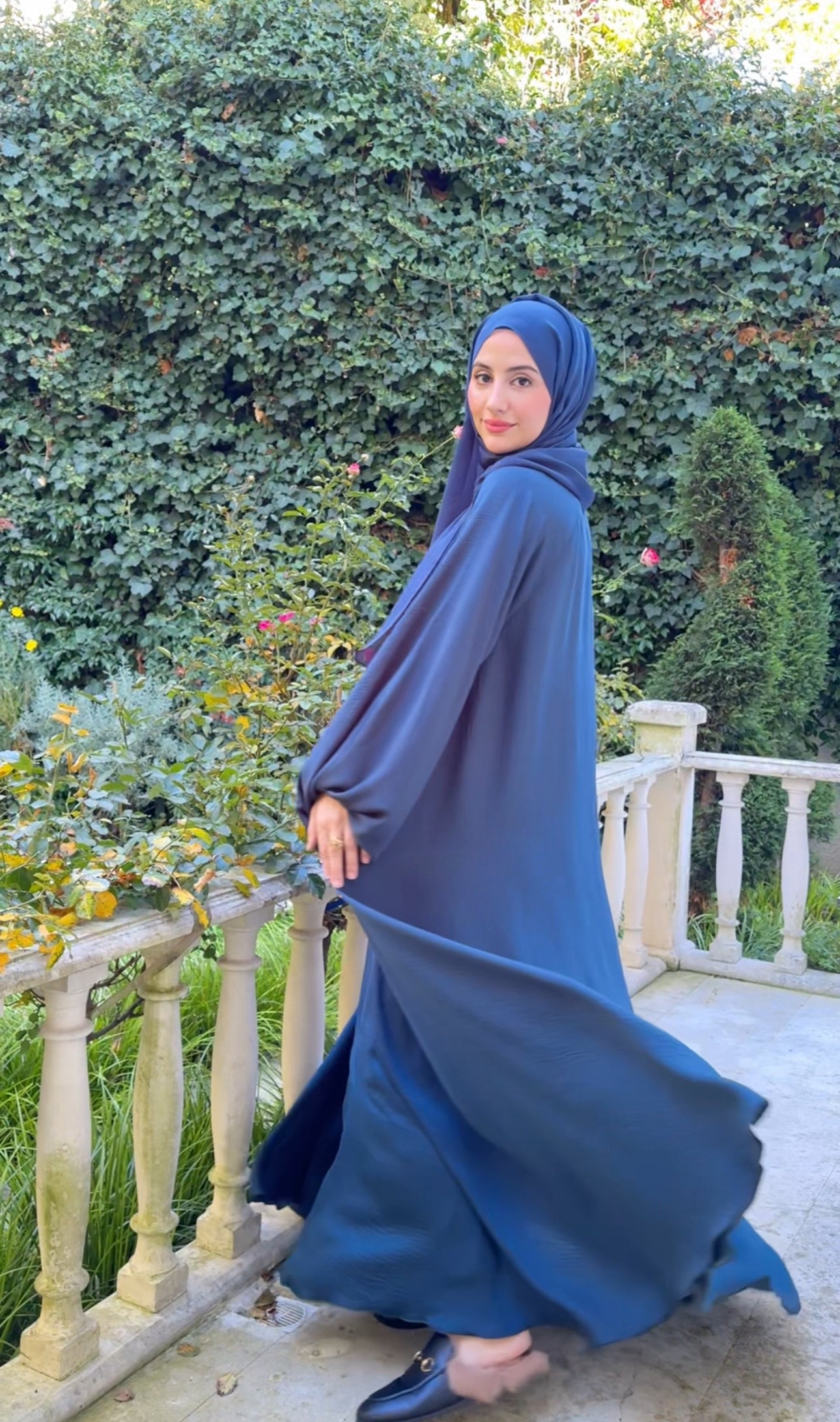 Crystal Teal Colored flow abayah with attached hijab