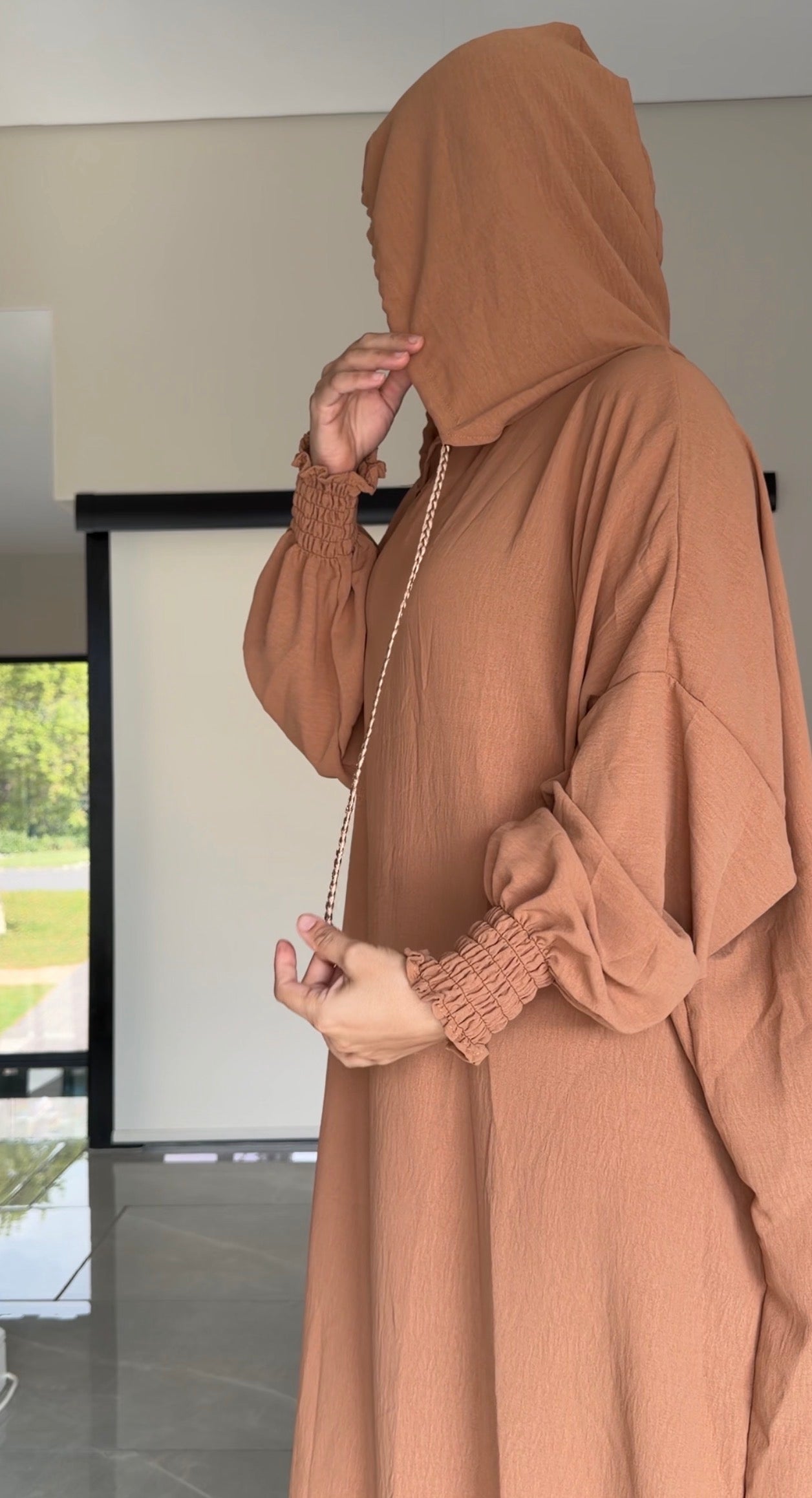 Brown burqa without dots