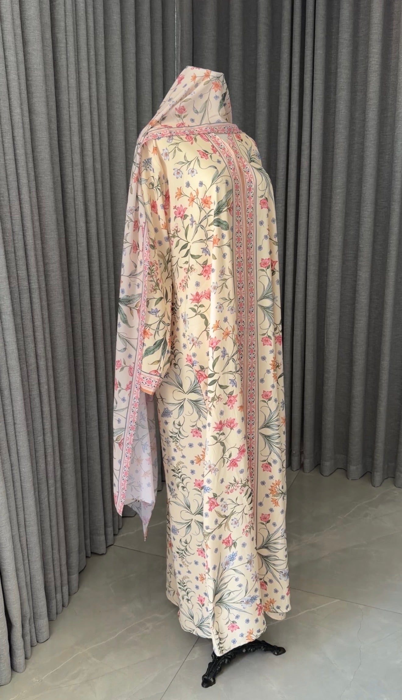 Cream Small Floral Abayah