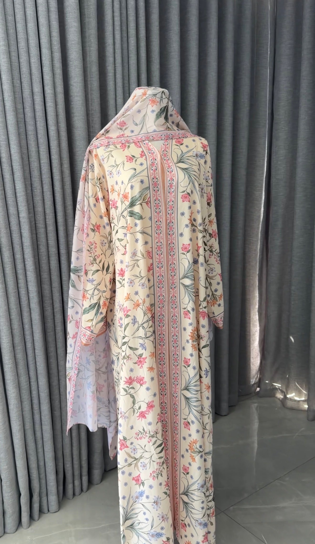 Cream Small Floral Abayah