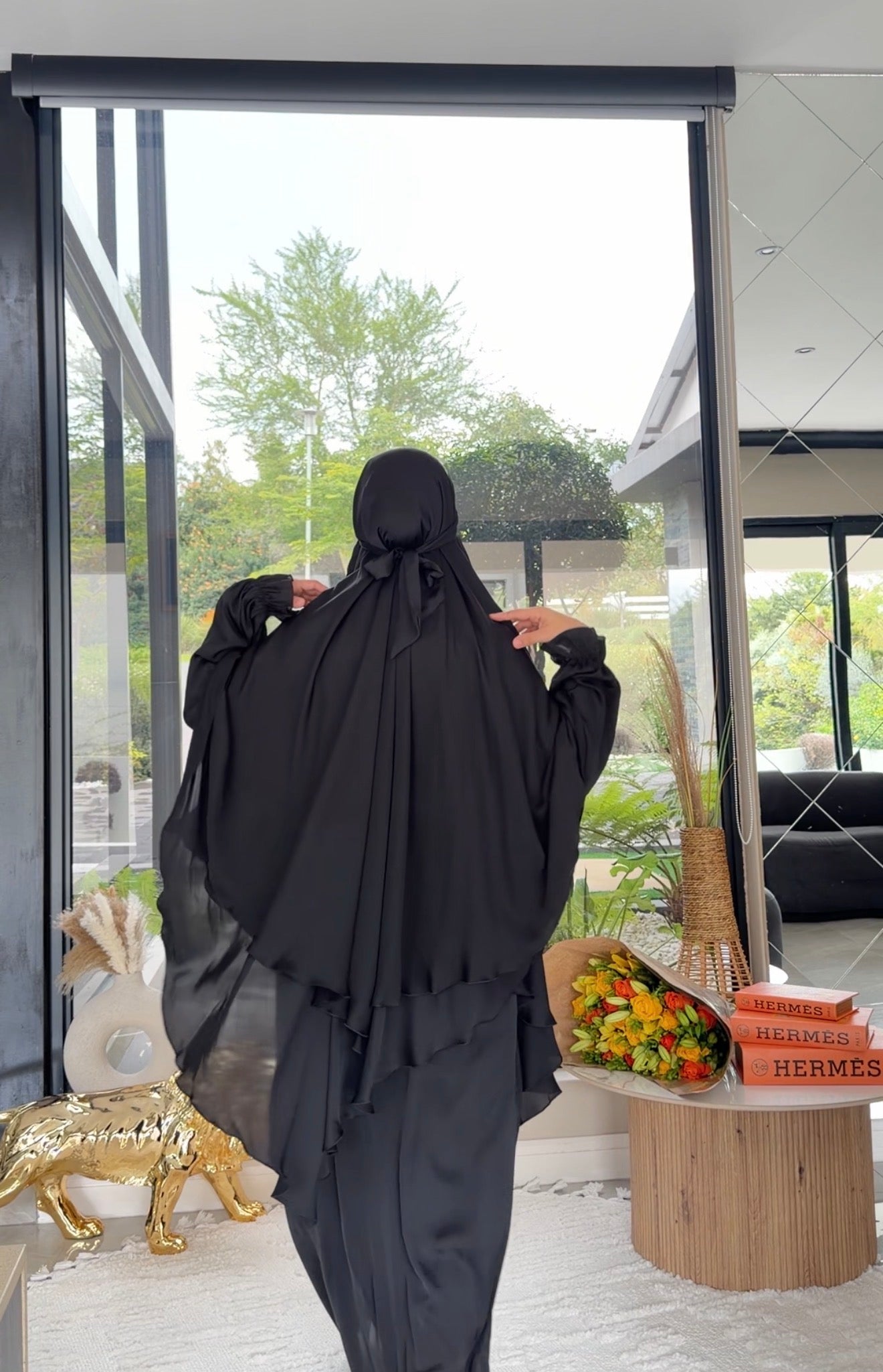 Black hareer Khimar or jilbaab