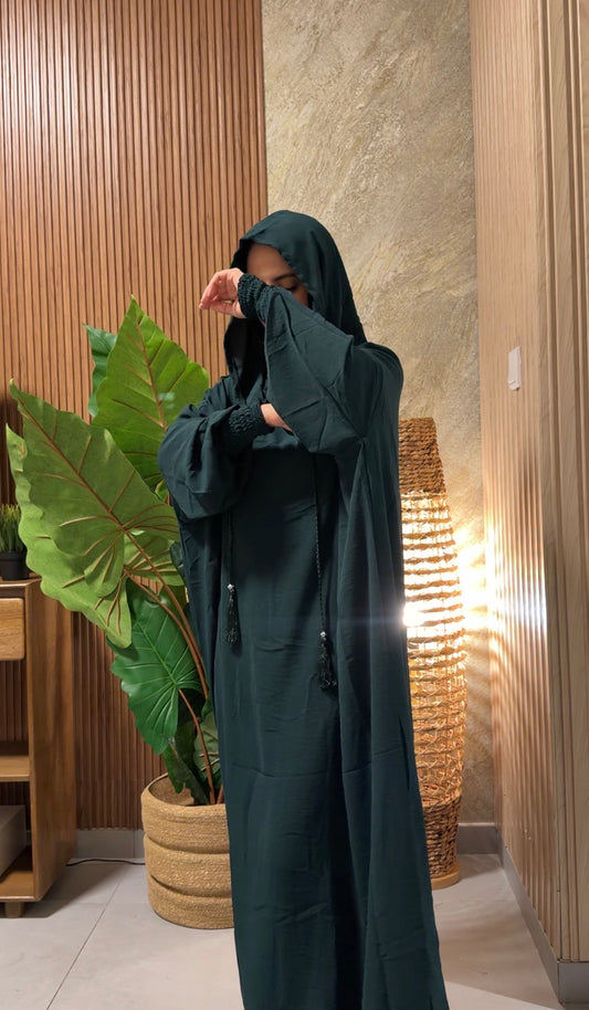 Green burqa with no dots