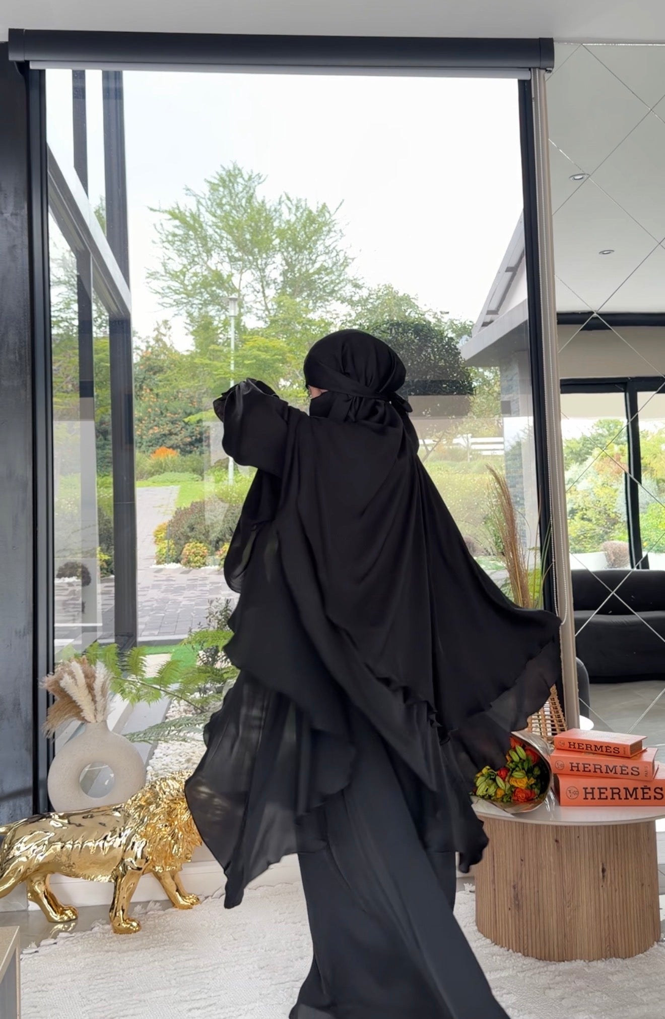 Black hareer Khimar or jilbaab
