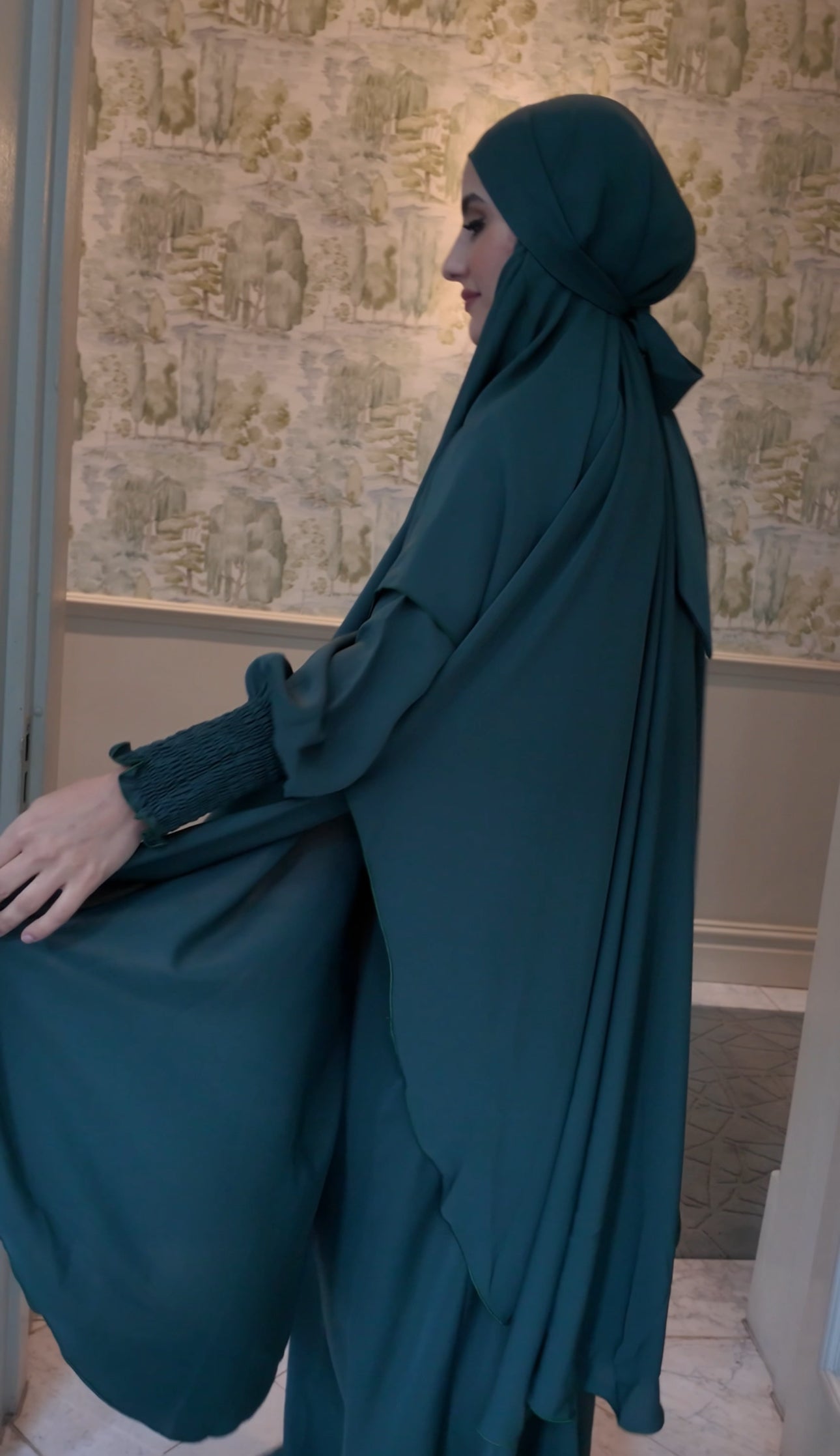 Green Nada fabric Jilbab with long sleeve inner