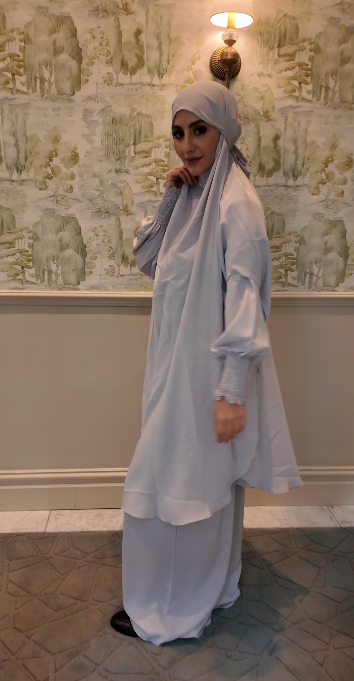 Grayish Blue Nada fabric Jilbab with long sleeve inner