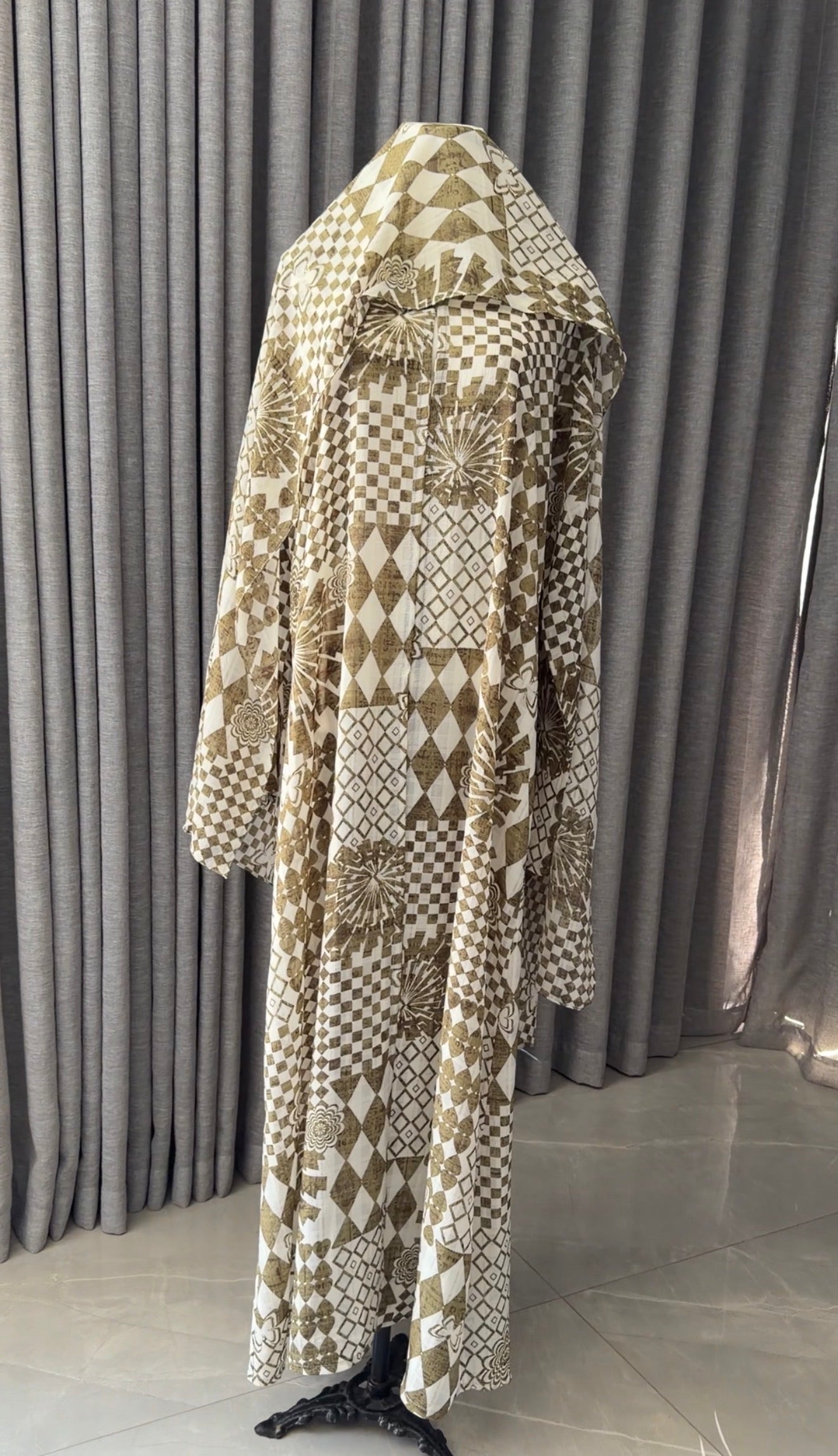 Army Green Geometric Abayah