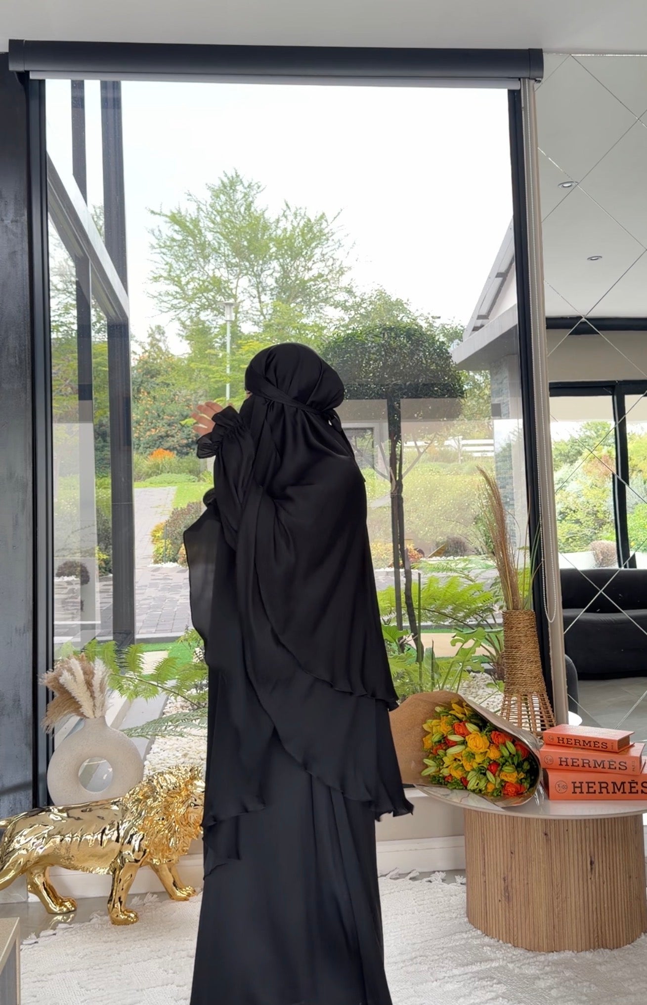 Black hareer Khimar or jilbaab