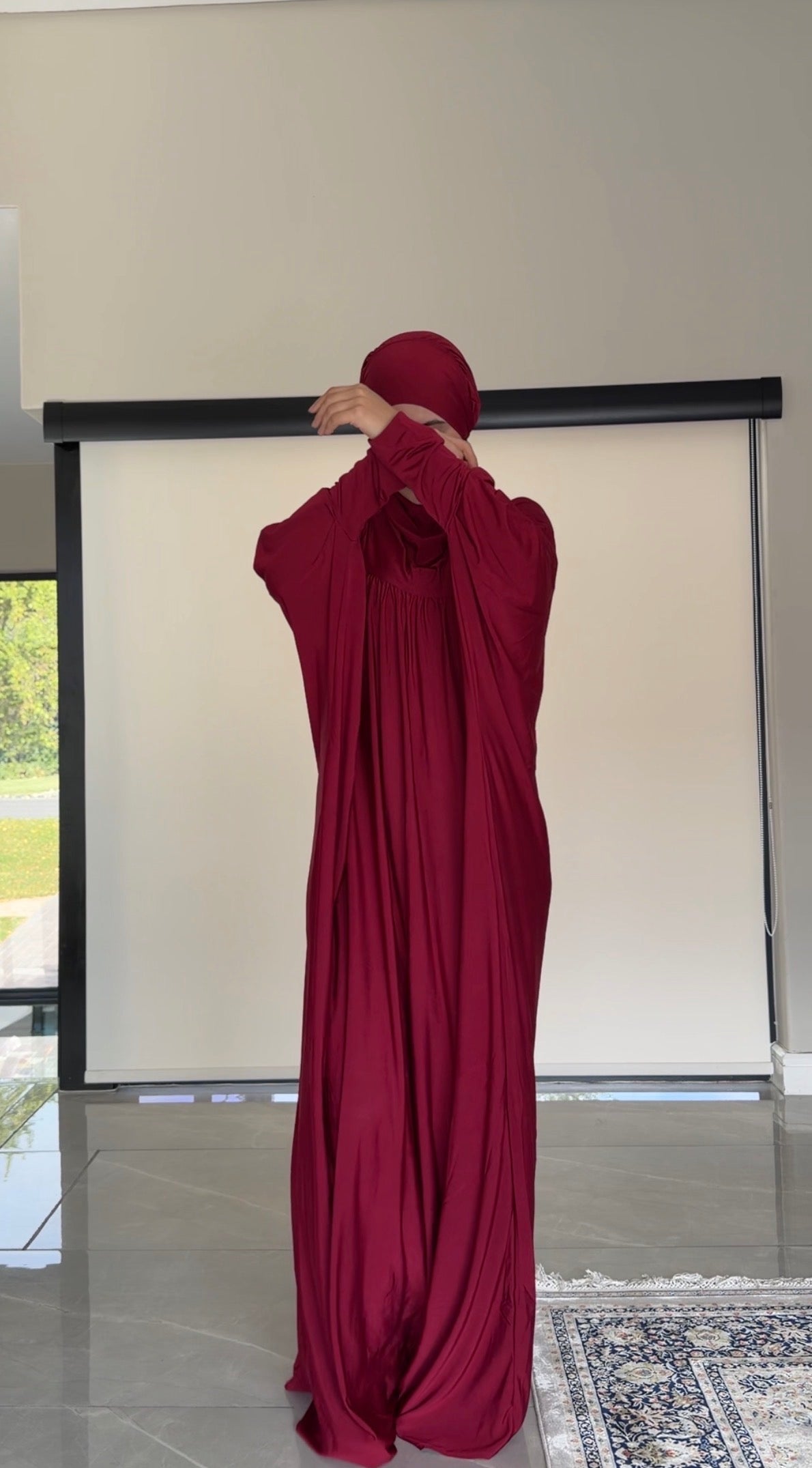Maroon stretch long jilbaab