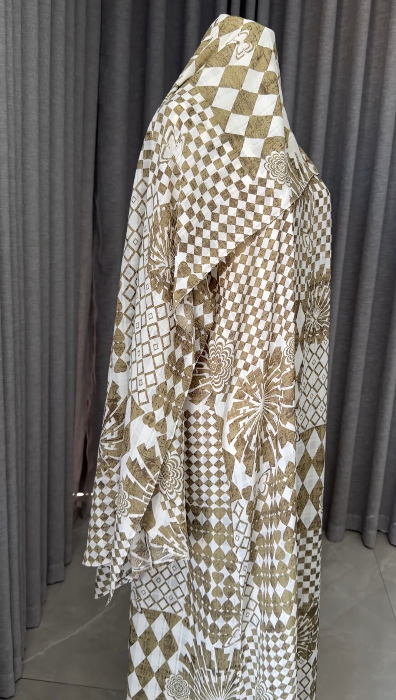 Army Green Geometric Abayah