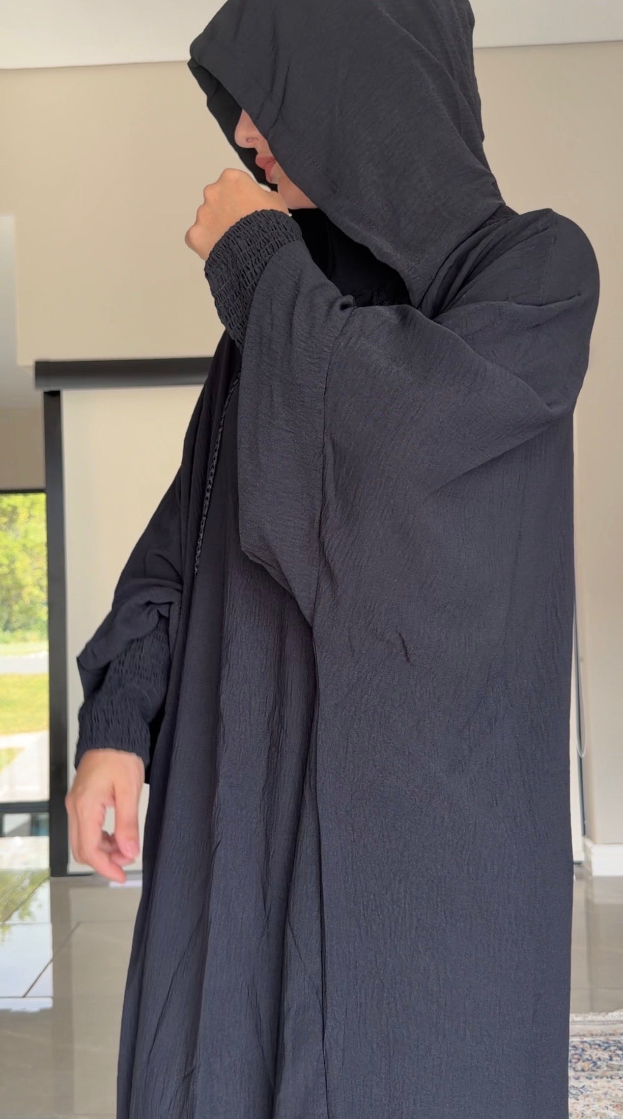 Black burqa without dots
