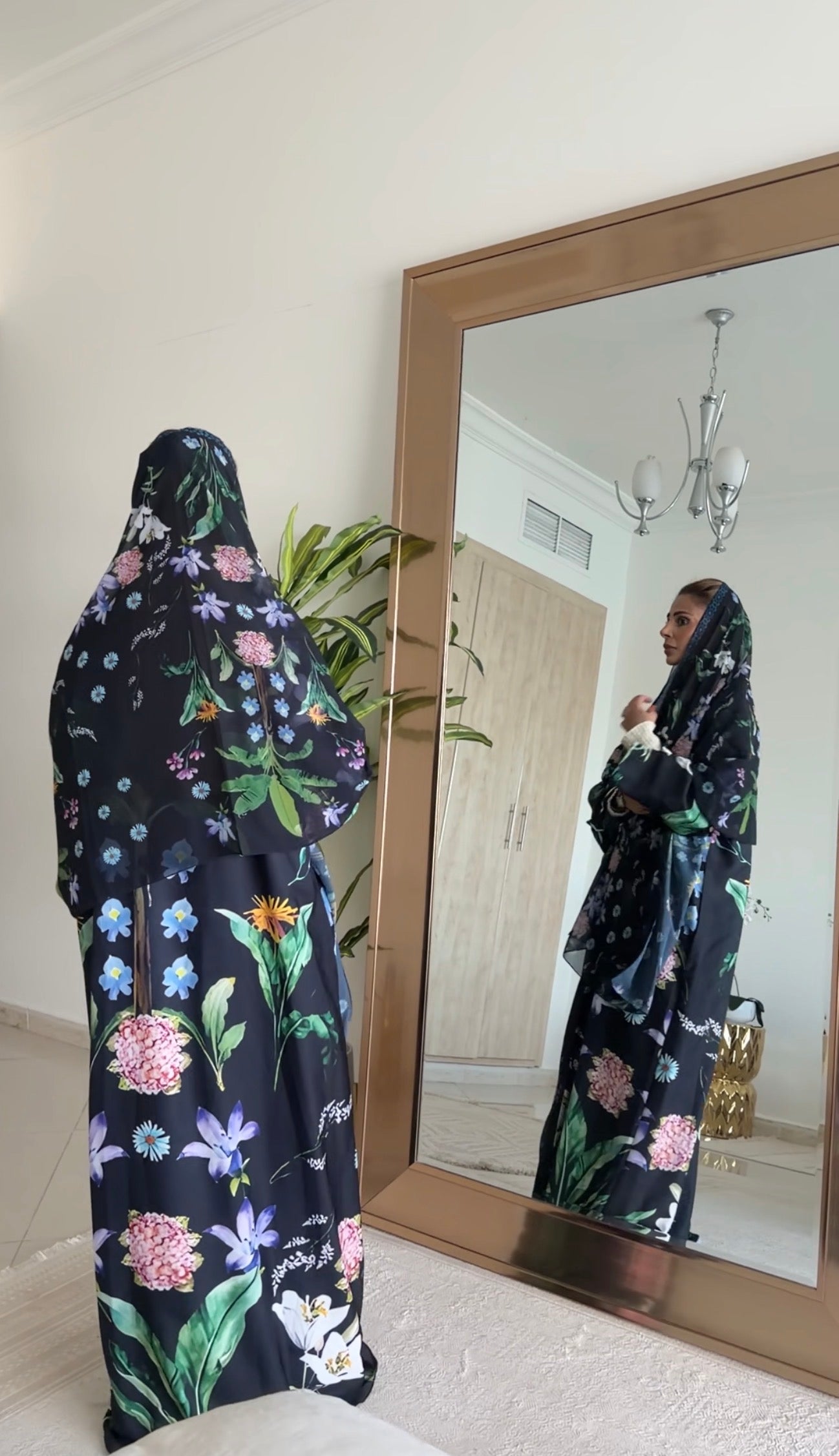 Black Floral Abayah