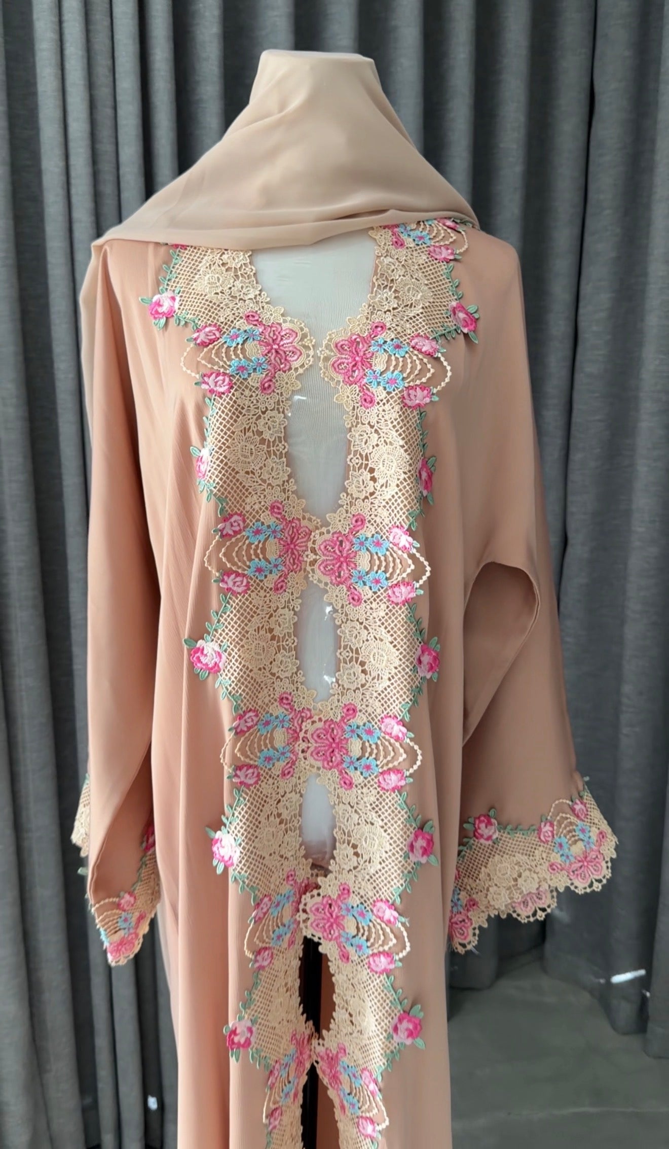 Cream Lace Abayah